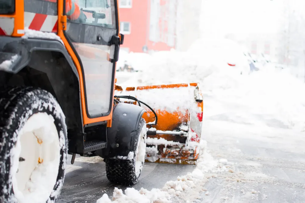 Déneigement accès à SAINT-PIERRE-DE-BRESSIEUX